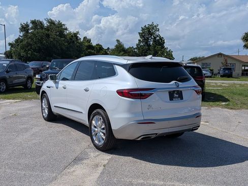 Used 2020 Buick Enclave Premium w/ Surround and Sites Package FWD image 8