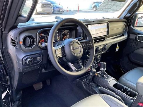 New 2026 Jeep Gladiator Mojave image 6