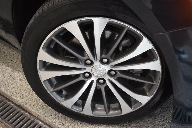 Used 2019 Buick LaCrosse Essence AWD/4WD image 29