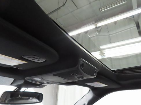 Used 2022 Ford F250 Lariat w/ Lariat Ultimate Package image 21