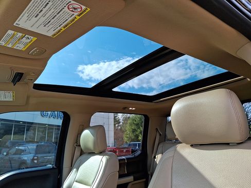 Used 2018 Ford F350 Lariat w/ Lariat Ultimate Package image 17