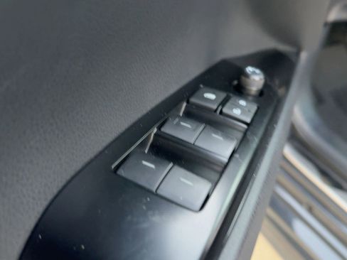 Used 2025 Toyota Camry XSE image 29