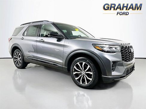 New 2026 Ford Explorer ST-Line AWD/4WD image 1