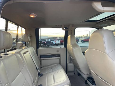Used 2008 Ford F250 Lariat image 27