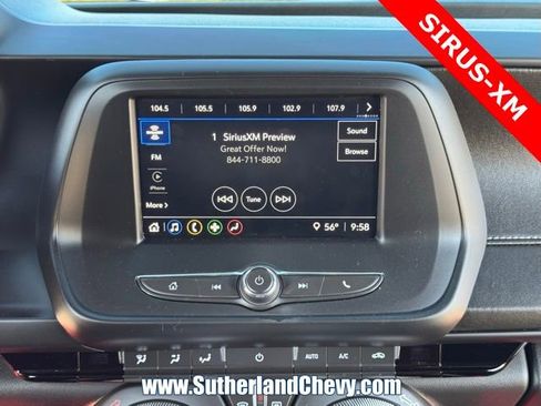 Used 2021 Chevrolet Camaro LT image 27