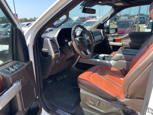Used 2020 Ford F250 King Ranch w/ King Ranch Ultimate Package AWD/4WD image 5