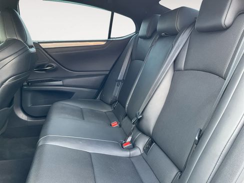 Used 2019 Lexus ES 350 F Sport w/ Accessory Package 2 FWD image 19
