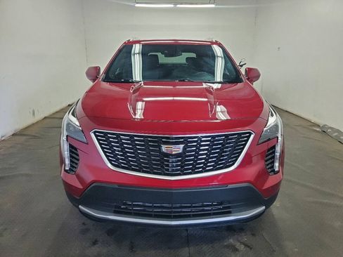 Used 2019 Cadillac XT4 Premium Luxury AWD/4WD image 2