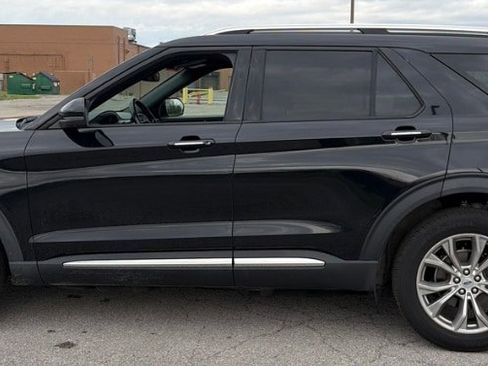 Used 2020 Ford Explorer Limited AWD/4WD image 6