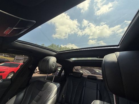 Used 2019 Mercedes-Benz S 560 4MATIC Sedan image 30