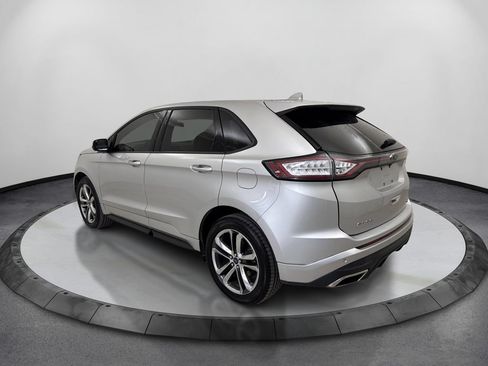 Used 2018 Ford Edge Sport w/ Technology Package AWD/4WD image 8