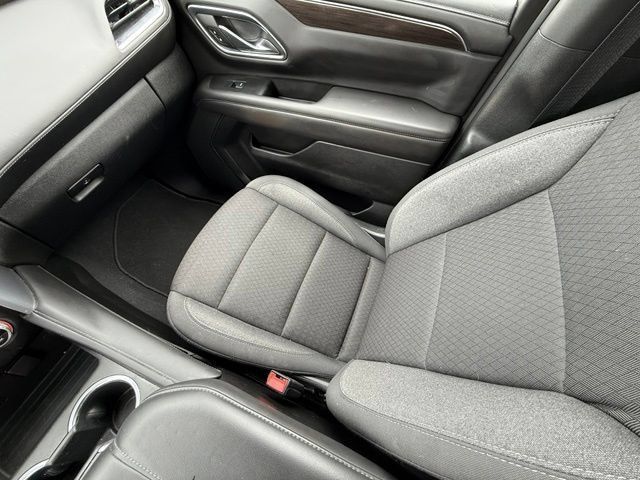 Used 2023 GMC Yukon SLE w/ Max Trailering Package AWD/4WD image 6