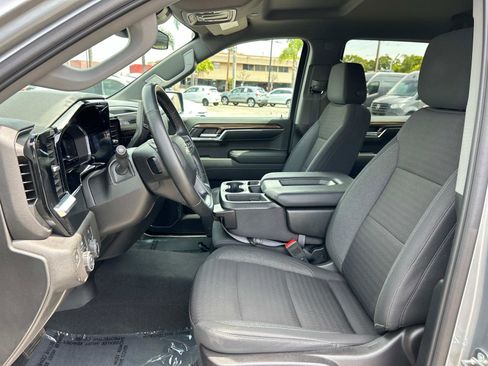 Used 2024 Chevrolet Silverado 1500 LT w/ Protection Package image 19