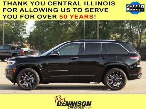 Used 2022 Jeep Grand Cherokee Overland w/ Luxury Tech Group IV image 4