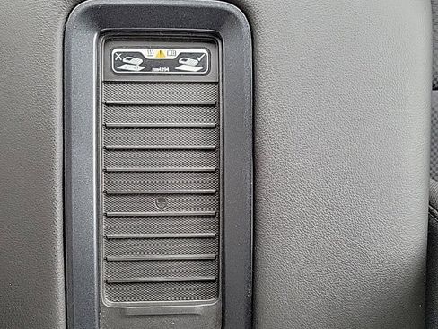 Used 2017 GMC Sierra 1500 SLE w/ SLE Value Package image 12