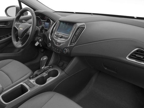 Used 2017 Chevrolet Cruze LT w/ Sun And Sound Package FWD image 51