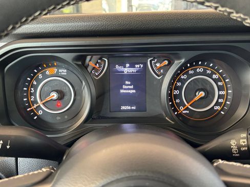 Used 2025 Jeep Wrangler Unlimited Sport AWD/4WD image 39