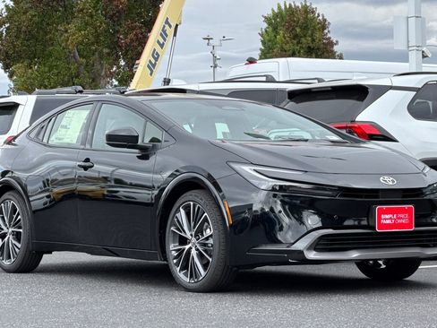 New 2026 Toyota Prius Limited image 10