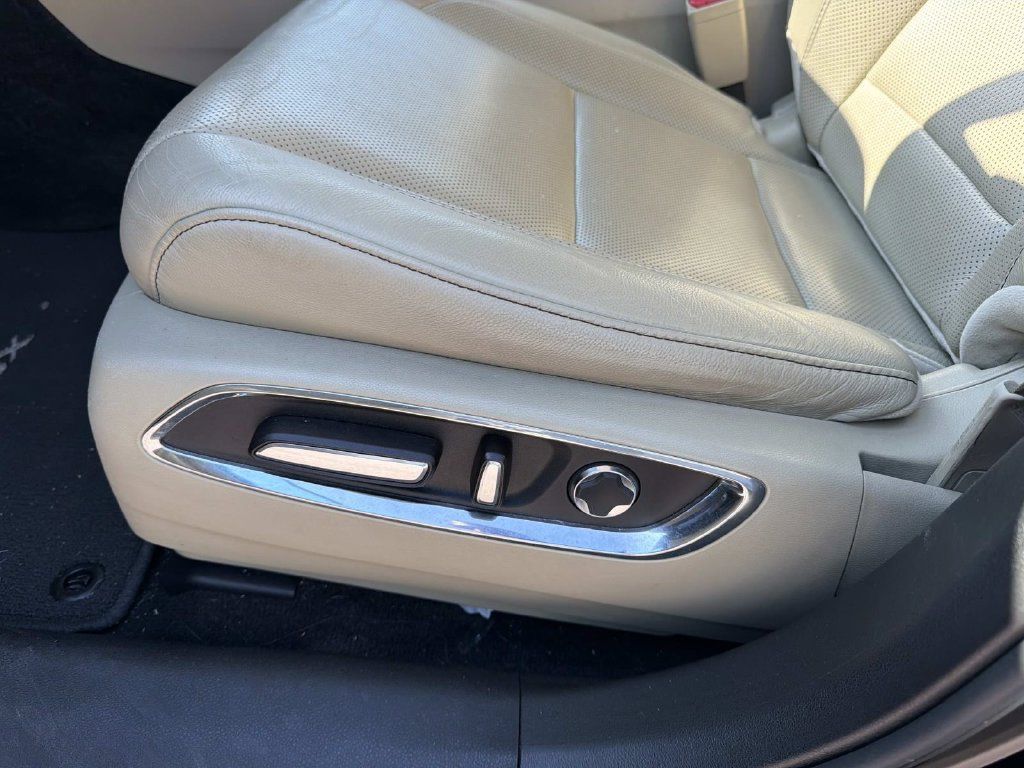 Used 2019 Acura MDX w/ Technology Package AWD/4WD image 17
