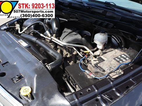 Used 2016 RAM 1500 Classic SLT AWD/4WD image 19