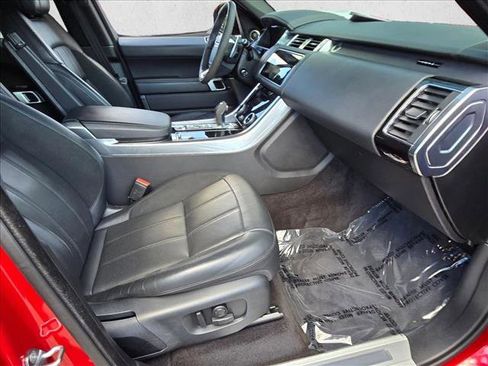 Used 2021 Land Rover Range Rover Sport HST AWD/4WD image 19