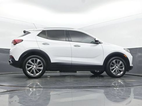 Used 2021 Buick Encore GX Essence w/ Experience Buick Package FWD image 50
