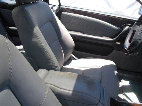 Used 1997 Mercedes-Benz S 500 Coupe image 18