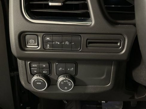 Used 2023 Chevrolet Tahoe LT image 27