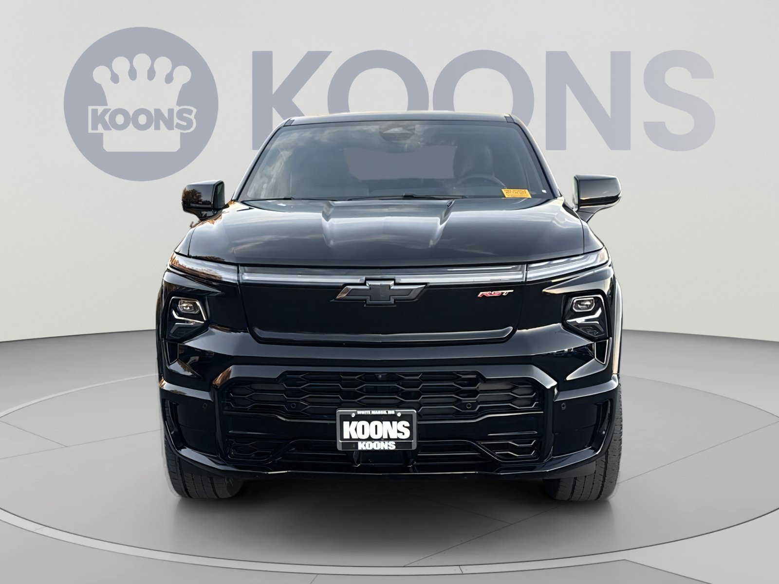 Used 2024 Chevrolet Silverado EV RST AWD/4WD image 4