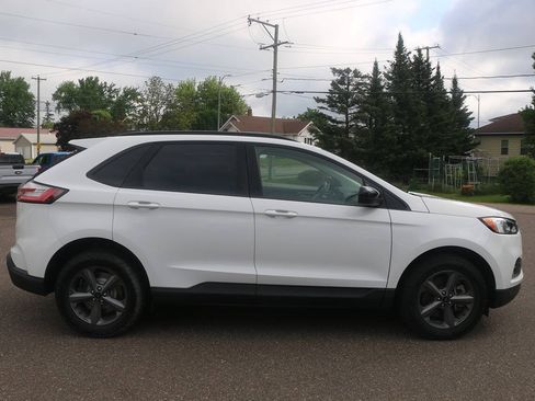 Certified 2023 Ford Edge SEL w/ Sport Appearance Package AWD/4WD image 6