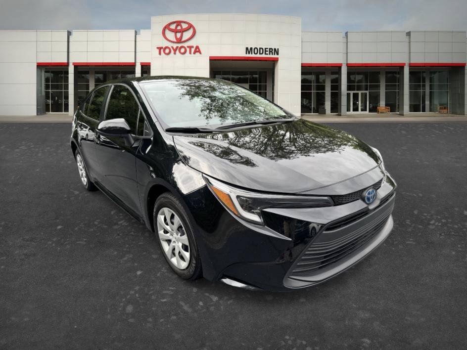 Used 2024 Toyota Corolla LE FWD image 6