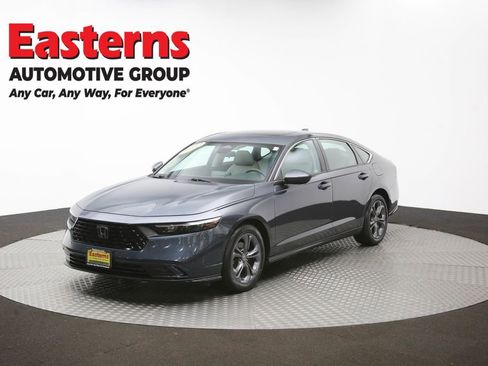Used 2023 Honda Accord EX image 56