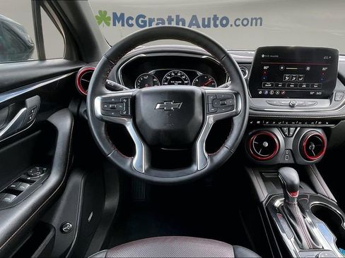 Used 2025 Chevrolet Blazer RS FWD image 8