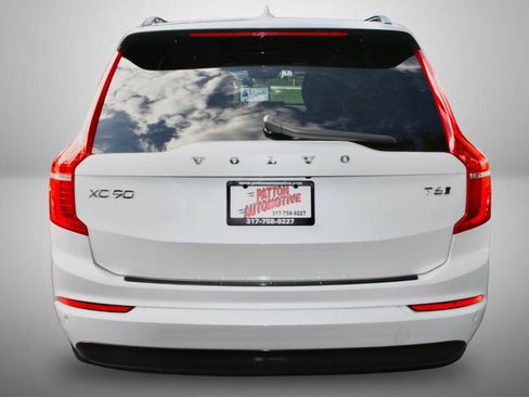 Used 2022 Volvo XC90 T6 Momentum w/ Advanced Package AWD/4WD image 6