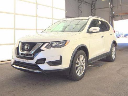Used 2018 Nissan Rogue SV w/ Premium Package AWD/4WD image 1