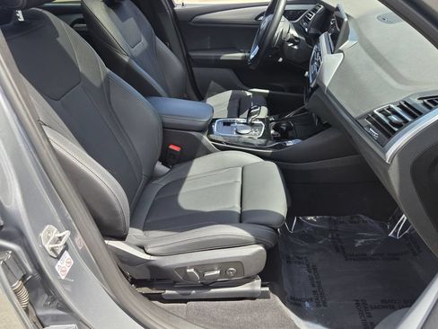 Used 2024 BMW X3 sDrive30i w/ Convenience Package w/ZPA RWD image 18