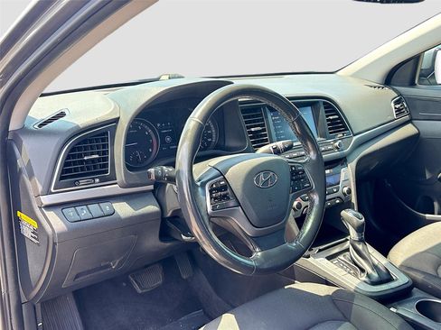 Used 2018 Hyundai Elantra Value Edition FWD image 15