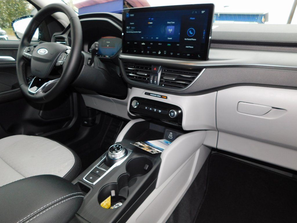 New 2026 Ford Escape Active w/ Active Premium Tech Pack AWD/4WD image 18