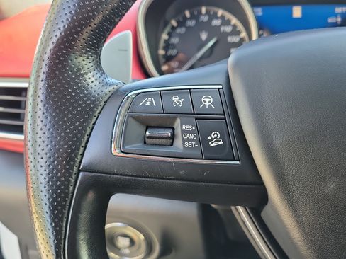 Used 2019 Maserati Levante GranSport AWD/4WD image 23