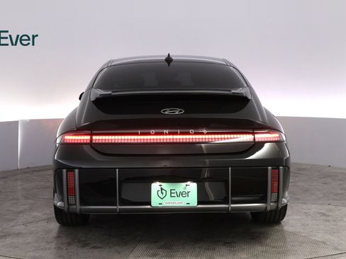 Used 2023 Hyundai Ioniq 6 SEL RWD image 15