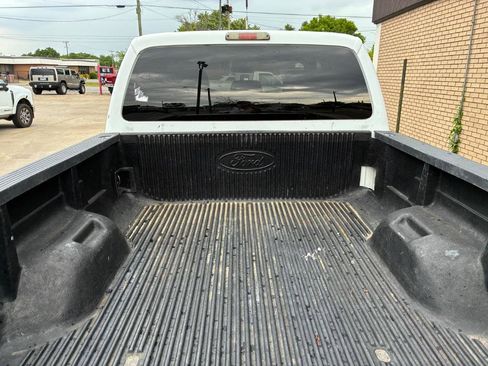 Used 2011 Ford F250 XLT w/ XLT Appearance Pkg AWD/4WD image 28