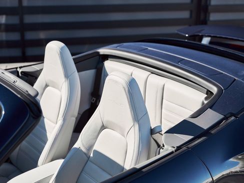 Used 2022 Porsche 911 Turbo S image 13