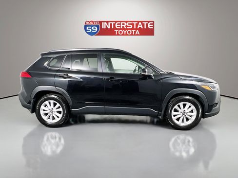 Used 2024 Toyota Corolla Cross LE w/ Moonroof Package AWD/4WD image 8