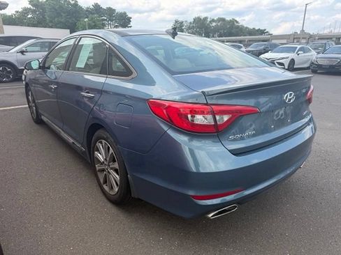 Used 2016 Hyundai Sonata Limited w/ Option Group 04 FWD image 4