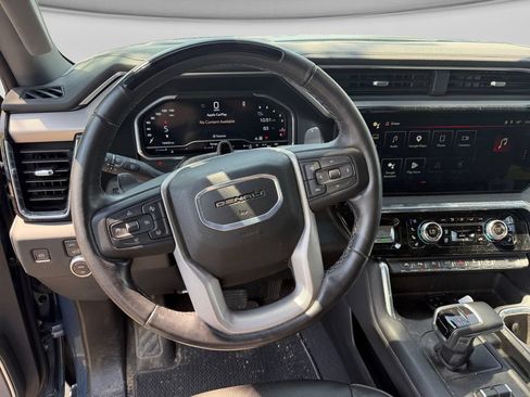 Used 2024 GMC Sierra 1500 Denali AWD/4WD image 15