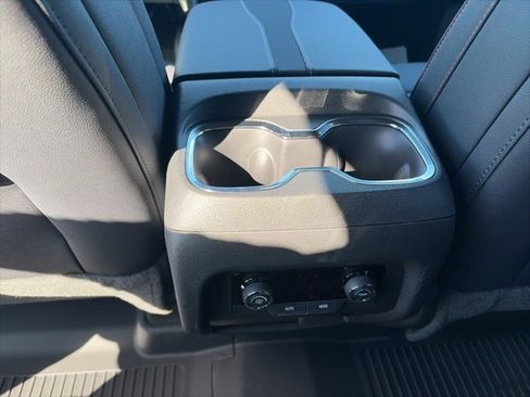 New 2026 Chevrolet Traverse Z71 image 13