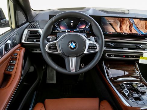 New 2026 BMW X7 xDrive40i w/ Executive Package image 11