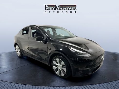 Used 2023 Tesla Model Y Long Range AWD/4WD image 7