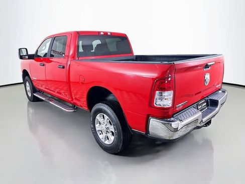Used 2024 RAM 2500 Big Horn w/ Bed Utility Group image 5