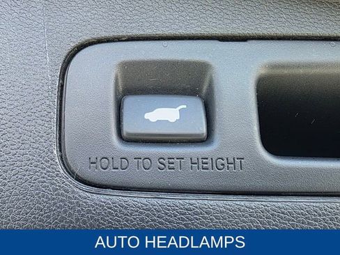 Certified 2022 Honda CR-V Touring image 17